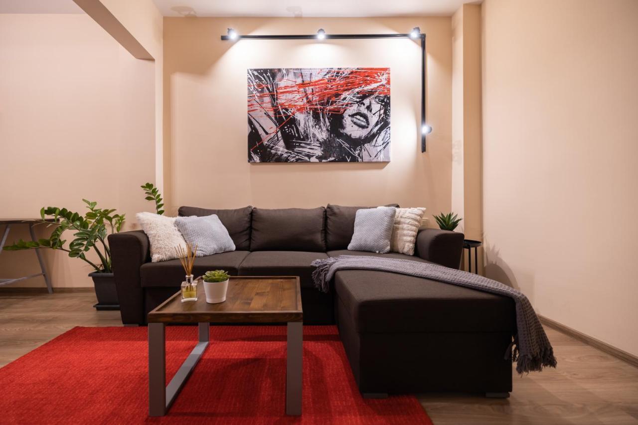 The Red Point Apartment Varna Exterior photo